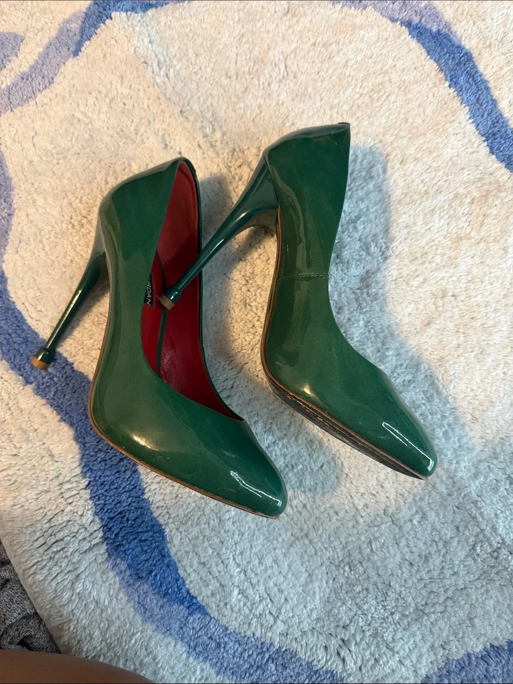 Charles Jourdan Emerald Green Patent Pointed-Toe Pumps with Red Insole